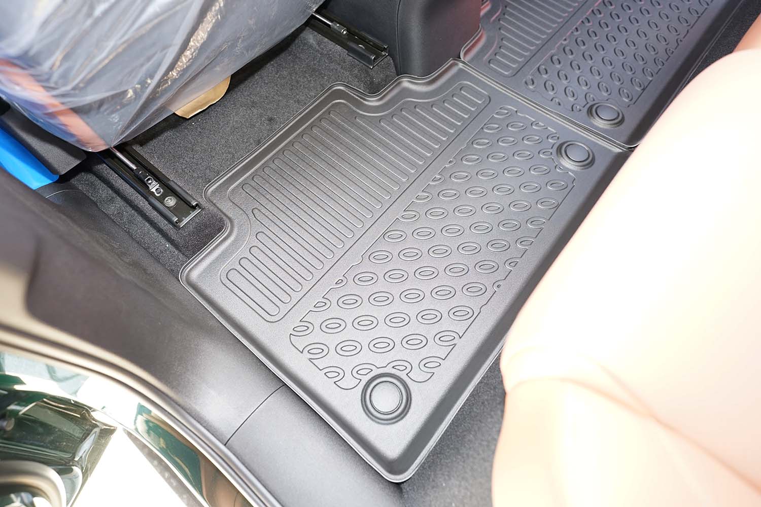 Car mats suitable for Leapmotor C10 2024-present Cool Liner PE/TPE rubber (LEA1C1FM-C) (6) Car mats suitable for Leapmotor C10 2024-present Cool Liner PE/TPE rubber (LEA1C1FM-C) (6)