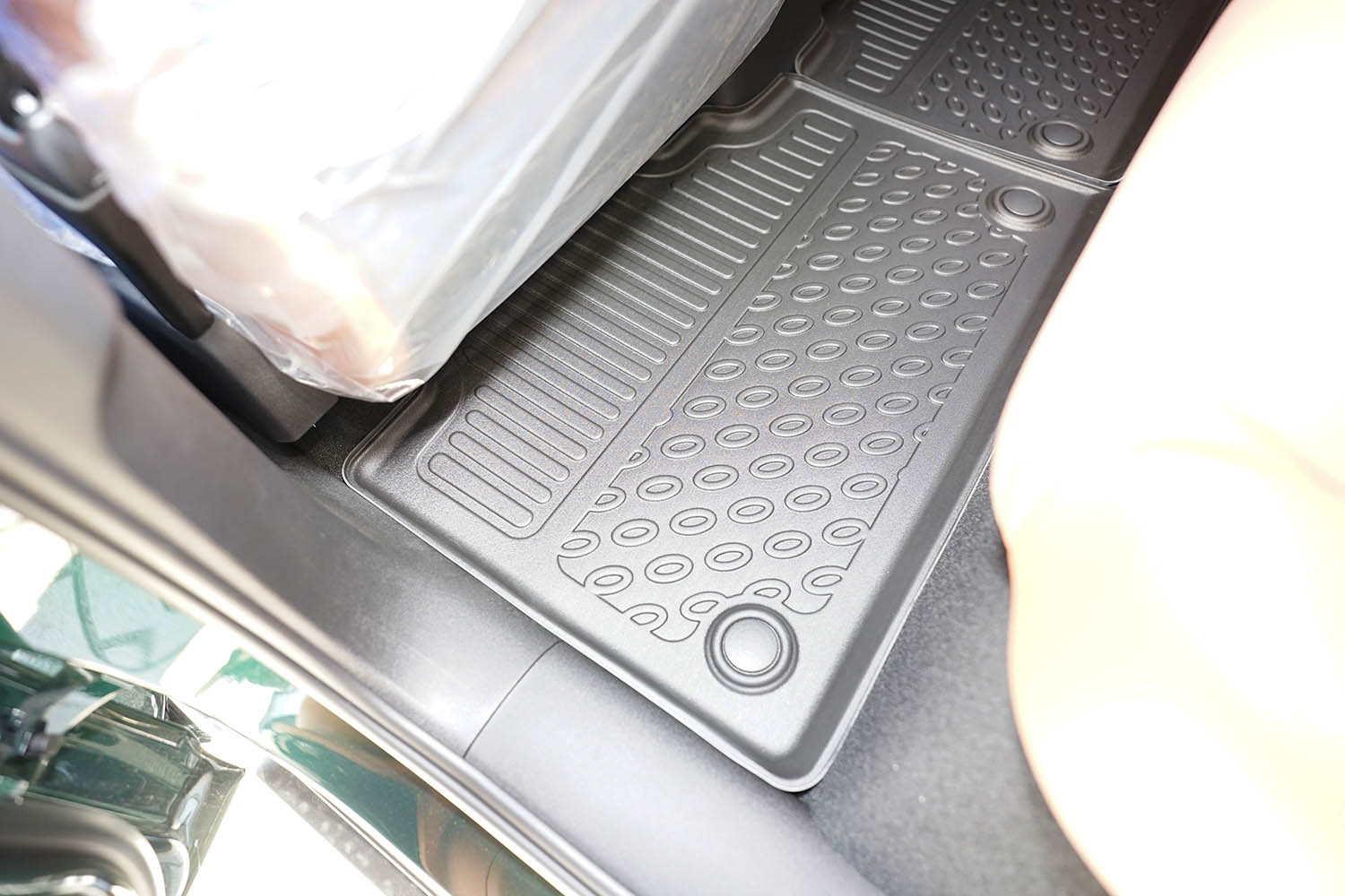 Car mats suitable for Leapmotor C10 2024-present Cool Liner PE/TPE rubber (LEA1C1FM-C) (7) Car mats suitable for Leapmotor C10 2024-present Cool Liner PE/TPE rubber (LEA1C1FM-C) (7)