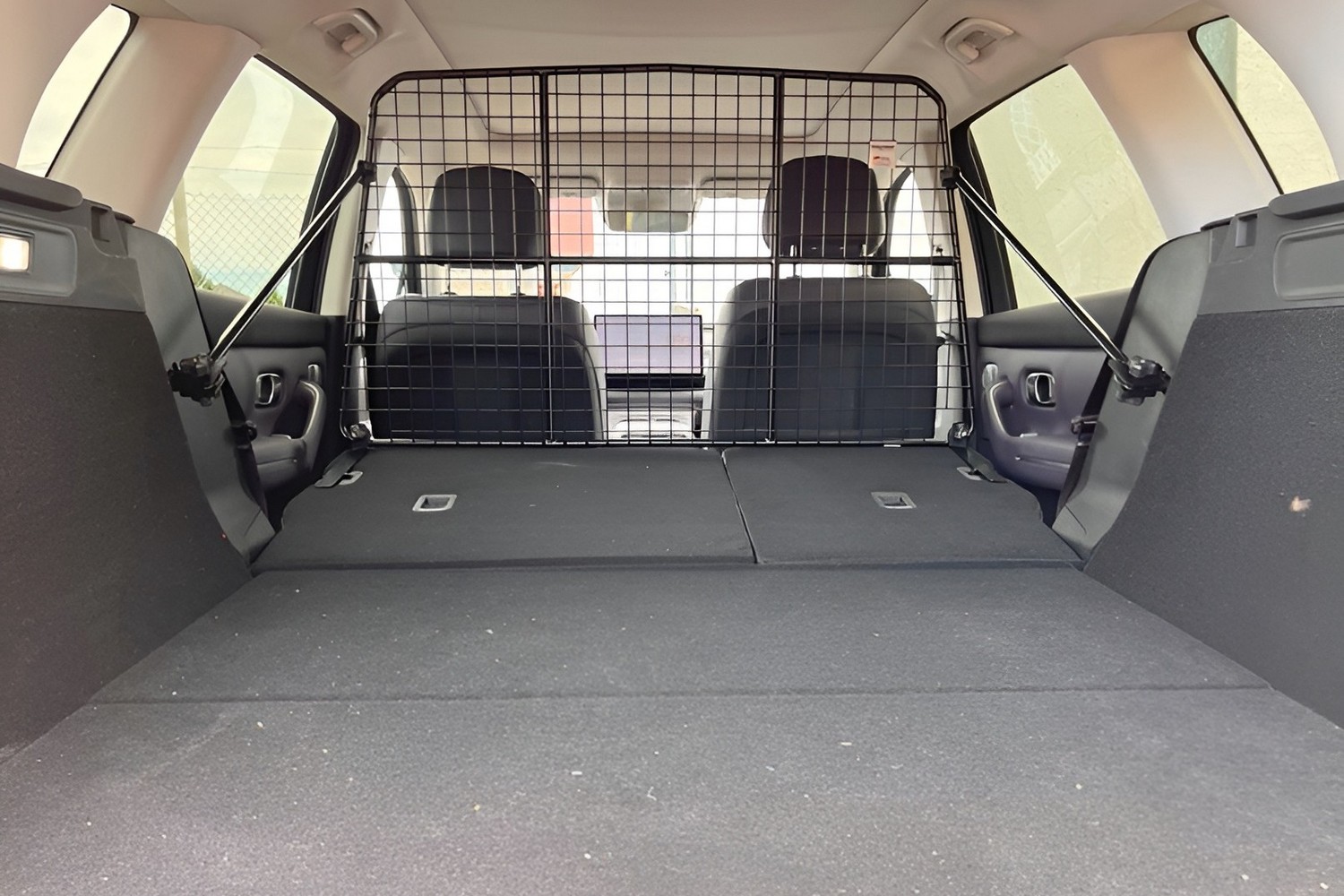 Hundegitter passend für Leapmotor C10 2024-heute Kleinmetall Masterline