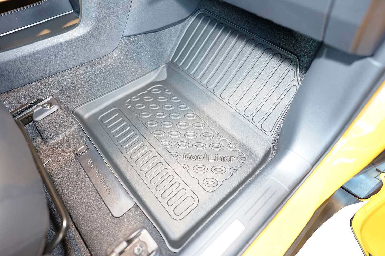Car mats suitable for Lexus LBX (AY) 2024-present Cool Liner PE/TPE rubber (LEX1LBFM-C) (3) Car mats suitable for Lexus LBX (AY) 2024-present Cool Liner PE/TPE rubber (LEX1LBFM-C) (3)