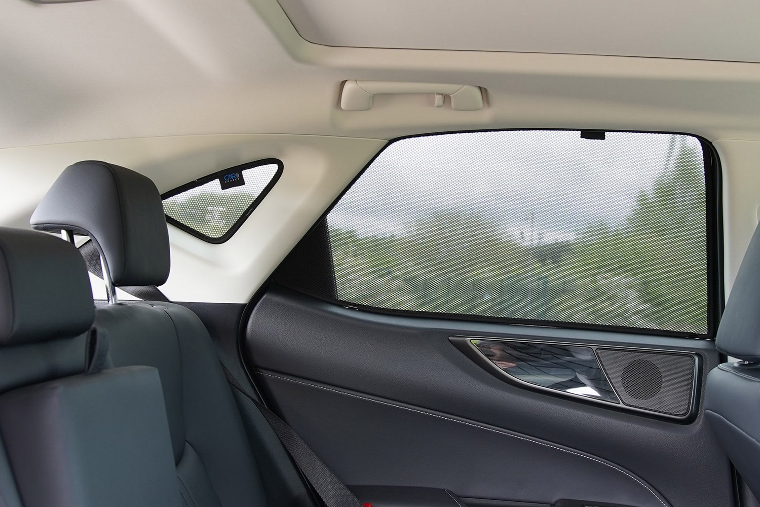 Sun shades suitable for Lexus NX I (AZ10) 2014-2021 Car Shades - rear side doors (LEX2NXCS-RD) (4) Sun shades suitable for Lexus NX I (AZ10) 2014-2021 Car Shades - rear side doors (LEX2NXCS-RD) (4)