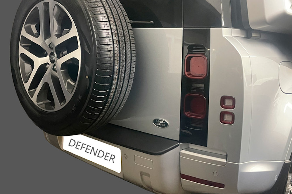 Protection de seuil de coffre convient à Land  Rover Defender (L663) 2020-présent ABS - noir mat