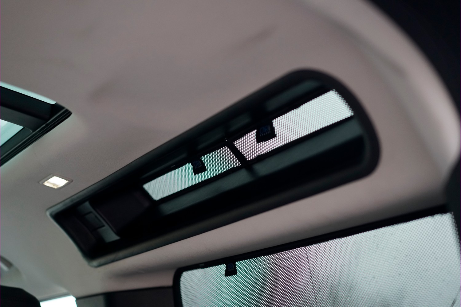 Sun shades suitable for Land Rover Defender 90 (L663) 2020-present Car Shades - set (LRO2DECS) (4)