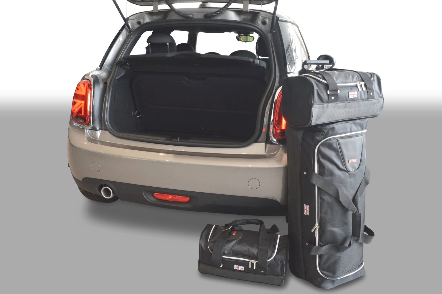 Travel bag set Mini One - Cooper (F56 - Mk III) 2014-present 3-door hatchback