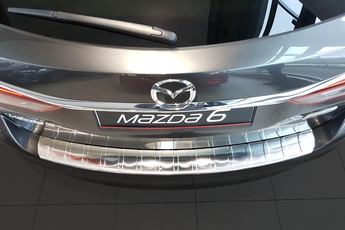 Накладки mazda 6. Накладка на бампер Мазда 6 GH. Накладка бампера Мазда 6 2012. Накладки на бампер Mazda 6 GH. Мазда 6 GJ накладка на бампер.