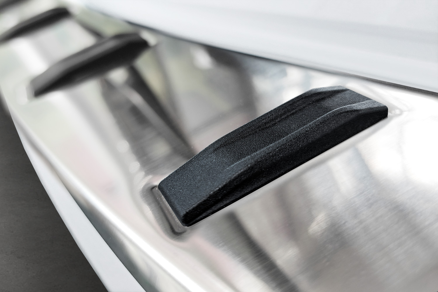 Rear bumper protector Mazda6 (GJ-GL) 2012-present wagon stainless steel - Strong (3) Rear bumper protector Mazda6 (GJ-GL) 2012-present wagon stainless steel - Strong (3)