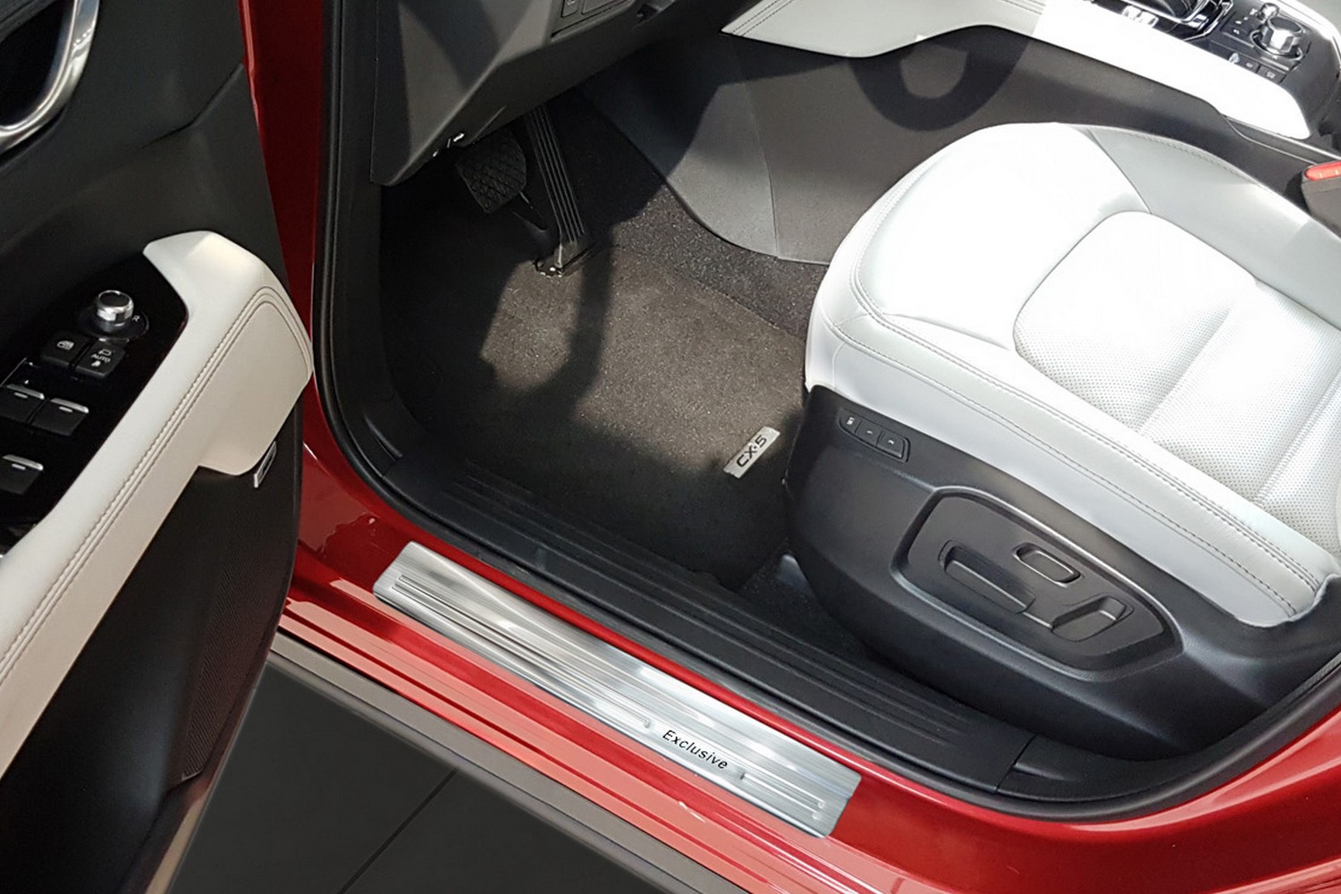 Einstiegsleisten passend für Mazda CX-5 (KF) 2017-heute Edelstahl gebürstet 4-teilig