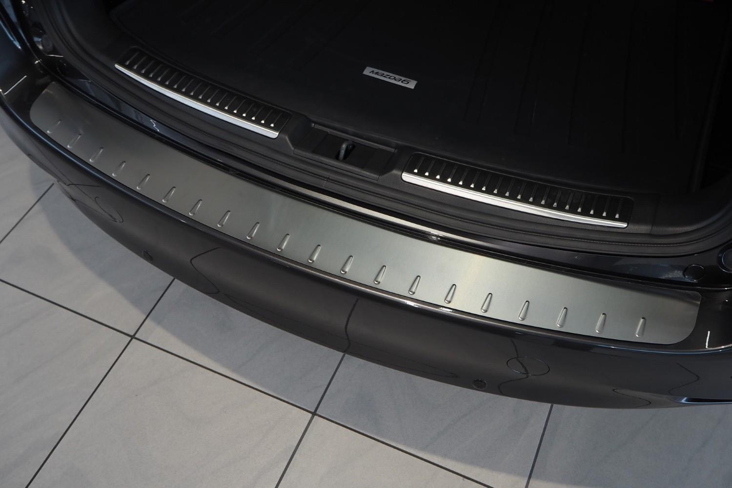 Protection de seuil de coffre convient à Mazda6 (GJ-GL) 2012-présent break acier inox brossé