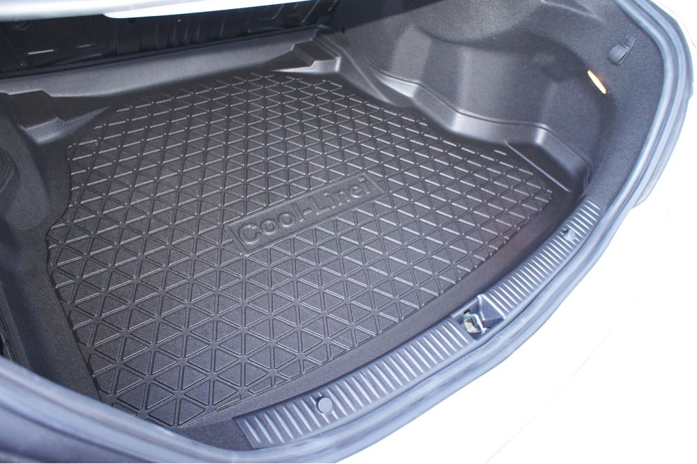 Boot mat Mercedes Benz C Class W205 2014 2021 4 door saloon Cool Liner anti slip PE TPE rubber