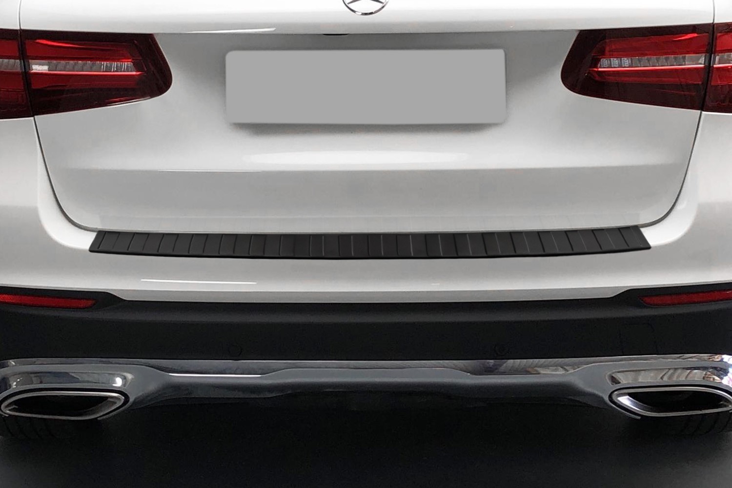 Rear bumper protector Mercedes-Benz GLC (X253) 2015-2022 stainless steel anthracite matt (2)
