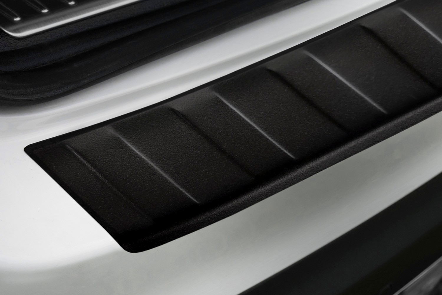 Rear bumper protector Mercedes-Benz GLC (X253) 2015-2022 stainless steel anthracite matt (3)