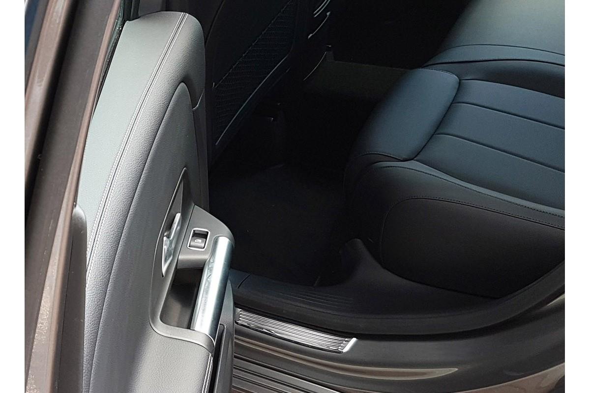 Instaplijsten geschikt voor Mercedes-Benz B-Klasse (W247) 2018-heden RVS hoogglans 2-delig