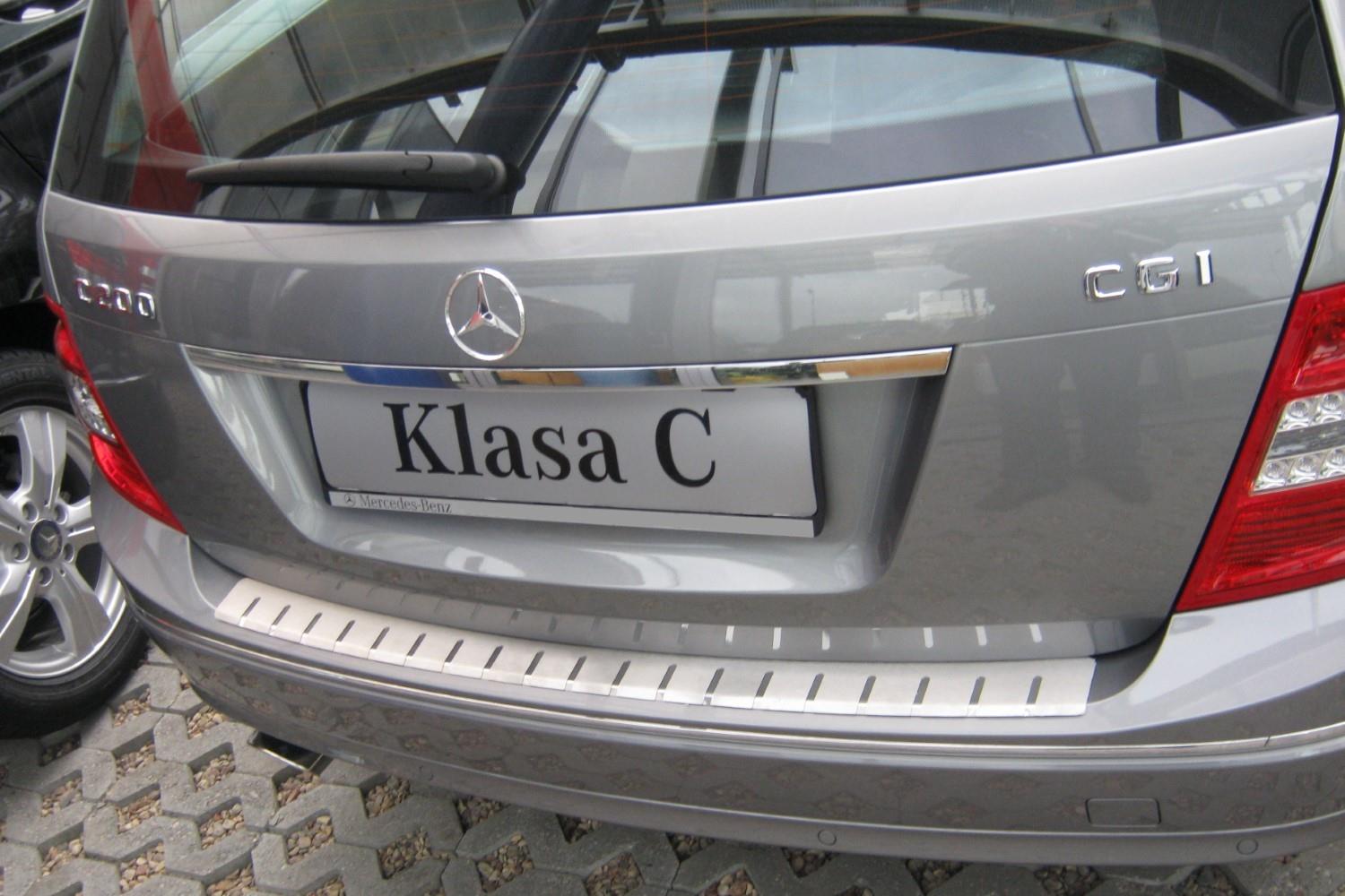 Protection de seuil de coffre convient à Mercedes-Benz Classe C (W203) 2000-2007 4 portes tricorps acier inox brossé