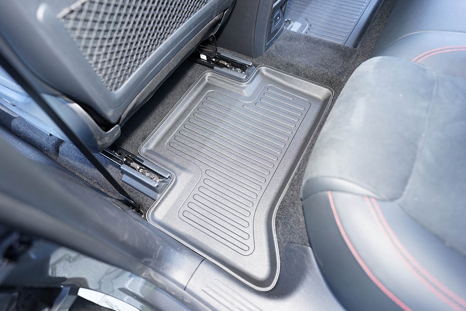 Car mats suitable for Mercedes-Benz EQA (H243) 2021-present Cool Liner PE/TPE rubber (MB1QAFM-C) (4) Car mats suitable for Mercedes-Benz EQA (H243) 2021-present Cool Liner PE/TPE rubber (MB1QAFM-C) (4)