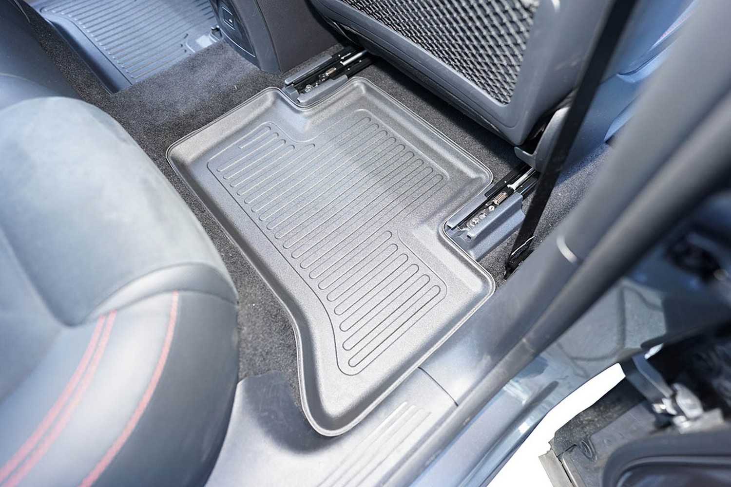 Car mats suitable for Mercedes-Benz EQA (H243) 2021-present Cool Liner PE/TPE rubber (MB1QAFM-C) (5) Car mats suitable for Mercedes-Benz EQA (H243) 2021-present Cool Liner PE/TPE rubber (MB1QAFM-C) (5)