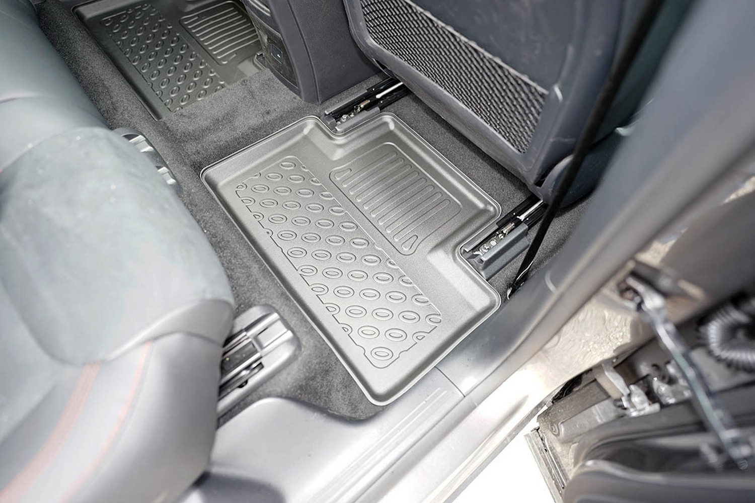 Car mats suitable for Mercedes-Benz EQB (X243) 2021-present Cool Liner PE/TPE rubber (MB1QBFM-C) (5)