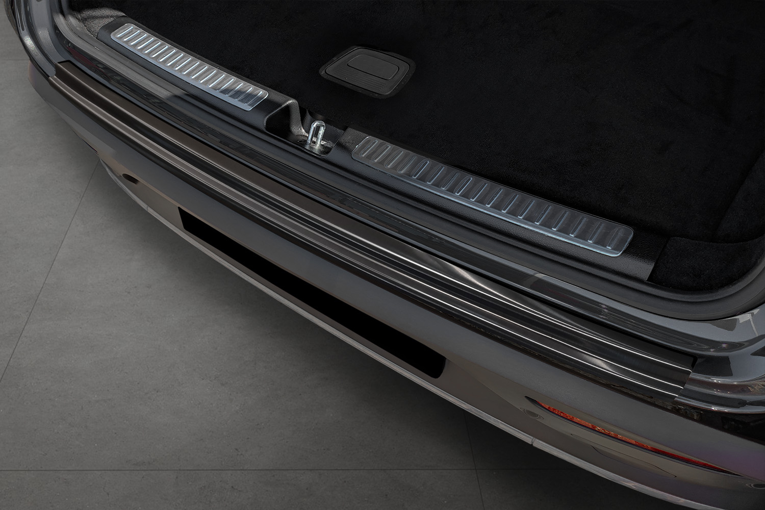 Rear bumper protector Mercedes-Benz EQC (N293) 2019-2023 stainless steel brushed anthracite