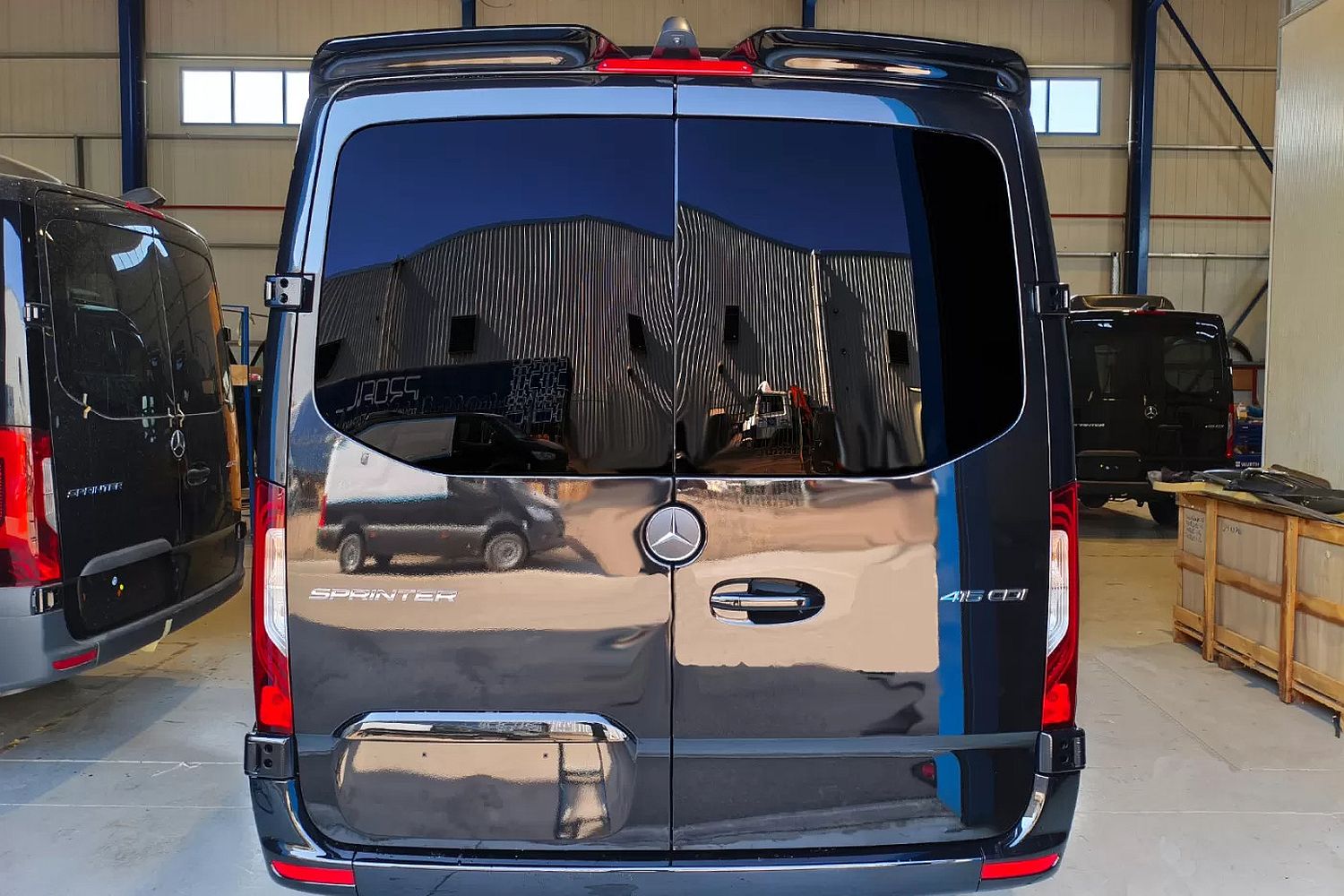 Roof spoiler suitable for Mercedes-Benz Sprinter (W906) 2006-2018 - painted (5)