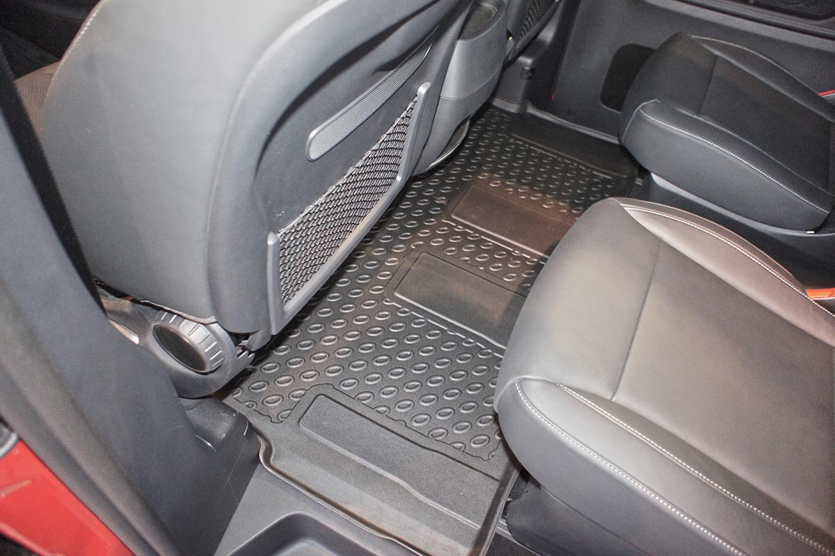 Mercedes-Benz V-Class (W447) foot mats rubber / Fußmatten Gummi / automatten rubber / tapis auto caoutchouc (MB1VIFM)
