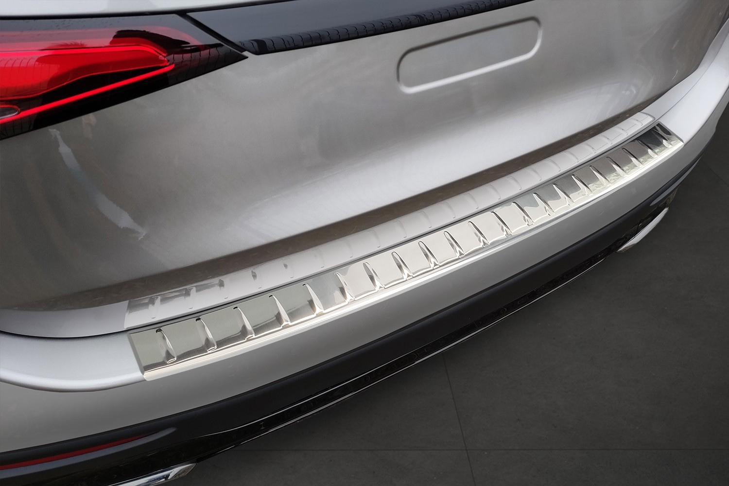 Rear bumper protector Mercedes-Benz GLC (X254) 2022-present stainless steel brushed