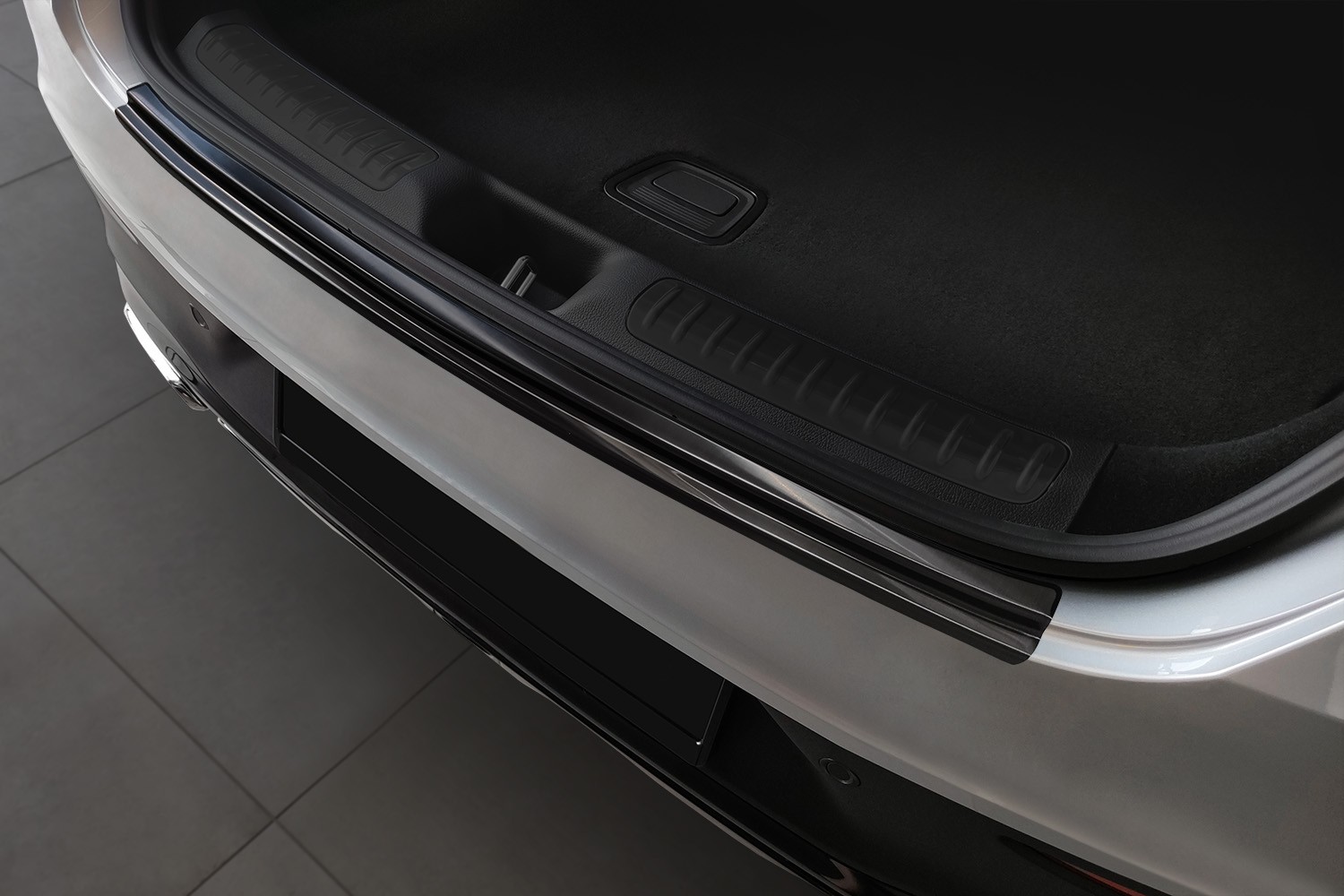 Rear bumper protector Mercedes-Benz GLC Coupé (C254) 2022-present stainless steel brushed anthracite