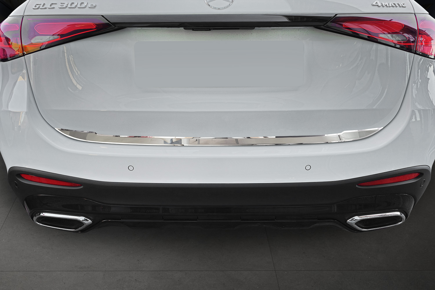 Tailgate trim suitable for Mercedes-Benz GLC (X254) 2022-present stainless steel high gloss (3) Tailgate trim suitable for Mercedes-Benz GLC (X254) 2022-present stainless steel high gloss (3)