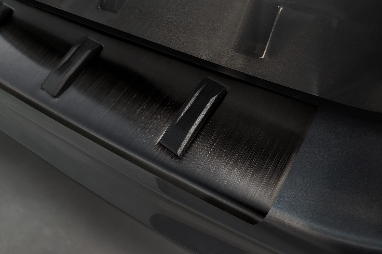 Protection de seuil de coffre convient à Mercedes-Benz Vito - Classe V (W447) 2014-présent acier inox brossé anthracite - Strong