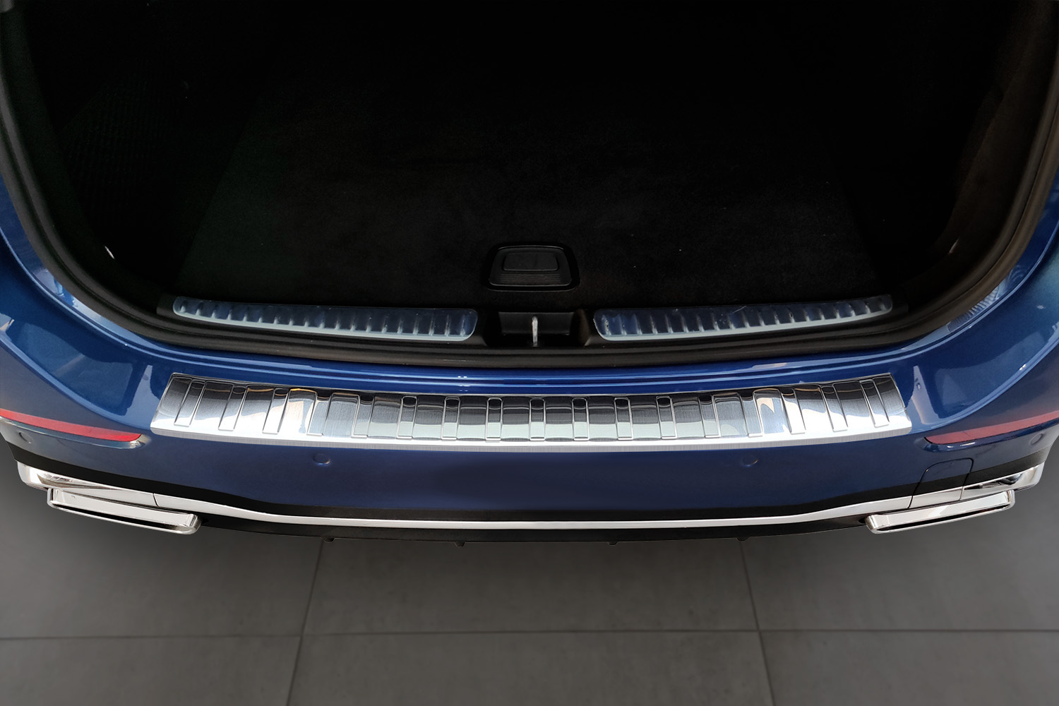 Rear bumper protector Mercedes-Benz C-Class estate (S206