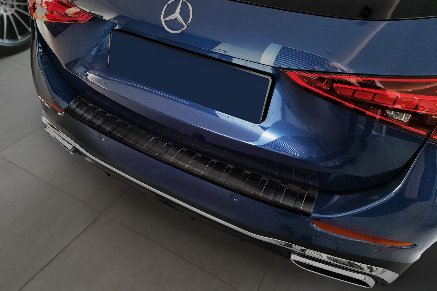 Protection de seuil de coffre convient à Mercedes-Benz Classe C estate (S206) 2021-présent break acier inox brossé anthracite