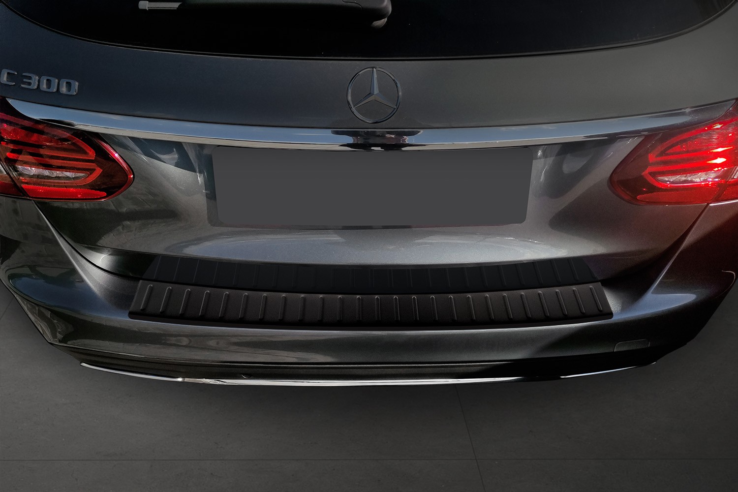 (W205) anthrazit Ladekantenschutz C-Klasse | matt CarParts-Expert Mercedes-Benz Edelstahl