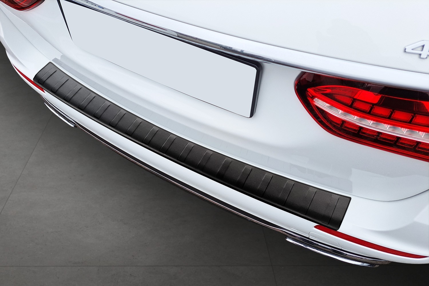 Ladekantenschutz Mercedes-Benz E-Klasse (W213) Edelstahl matt anthrazit