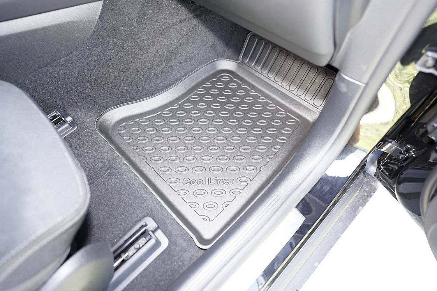Car mats suitable for Mercedes-Benz GLC (X254) 2022-present Cool Liner PE/TPE rubber (MB3GCFM-C) (3) Car mats suitable for Mercedes-Benz GLC (X254) 2022-present Cool Liner PE/TPE rubber (MB3GCFM-C) (3)