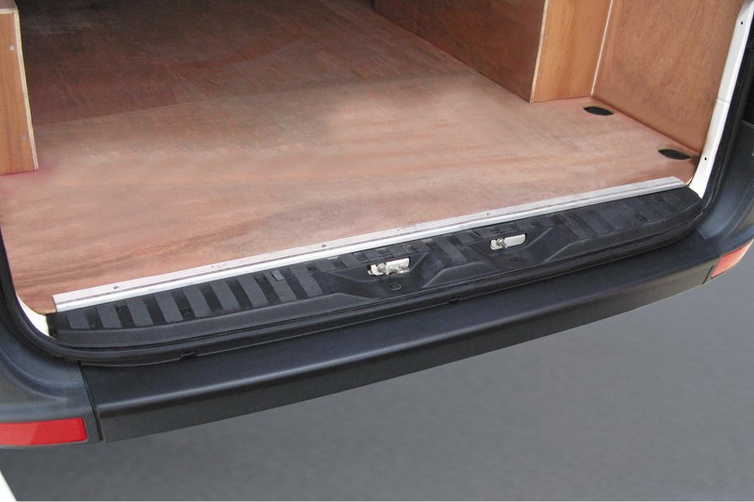 Ladekantenschutz passend für Mercedes-Benz Sprinter (W906) 2006-2018 ABS - Mattschwarz