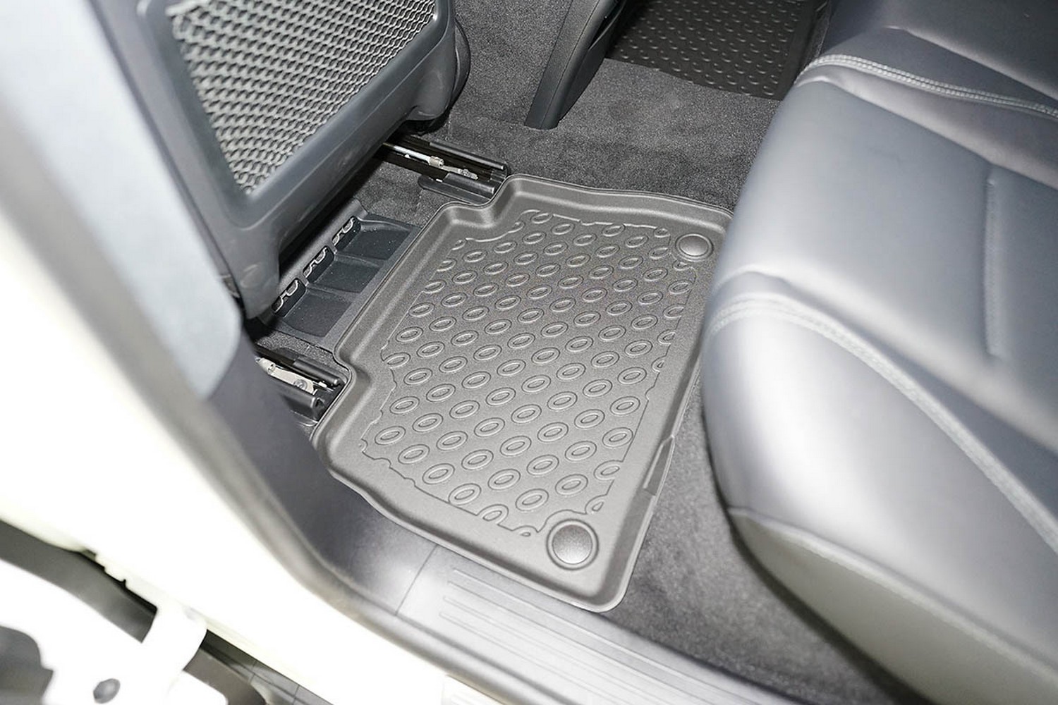 Car mats suitable for Mercedes-Benz GLE Coup&eacute; (C167) 2019-present Cool Liner PE/TPE rubber (MB4GEFM-C) (4)