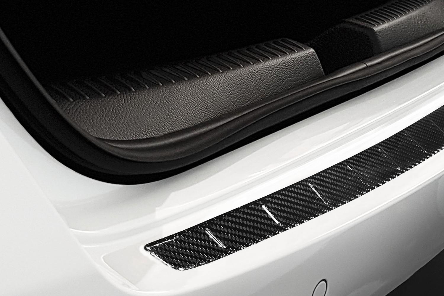 C118 2019 'Ribs' Avisa Protection de seuil arrière INOX Compatible avec Mercedes CLA II 