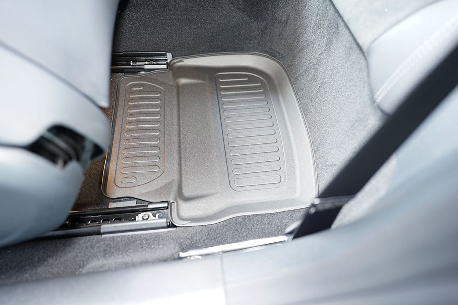 Car mats suitable for Mercedes-Benz E-Class Coup&eacute; (C238) 2017-present Cool Liner PE/TPE rubber (MB5EKFM-C) (4)