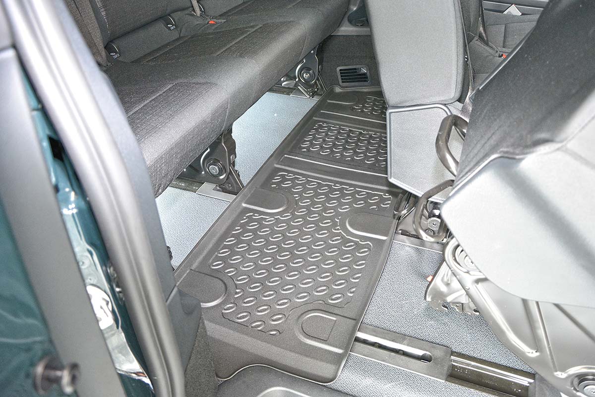 Car mats Mercedes-Benz Vito (W447) 2014-present Cool Liner PE/TPE rubber (3)