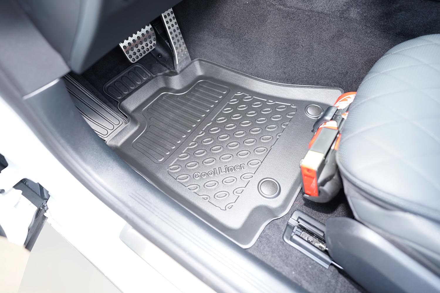 Car mats suitable for Mercedes-Benz E-Class estate (S214) 2023-present wagon Cool Liner PE/TPE rubber (MB7EKFM-C) (2)