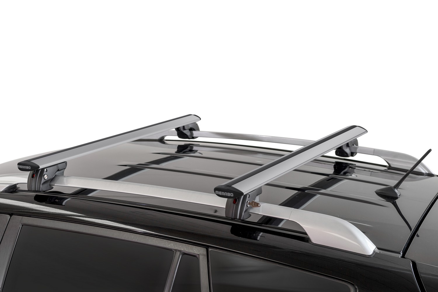 Dakdragers geschikt voor Nissan Murano (Z50) 2002-2008 Menabo Fender XL zilver