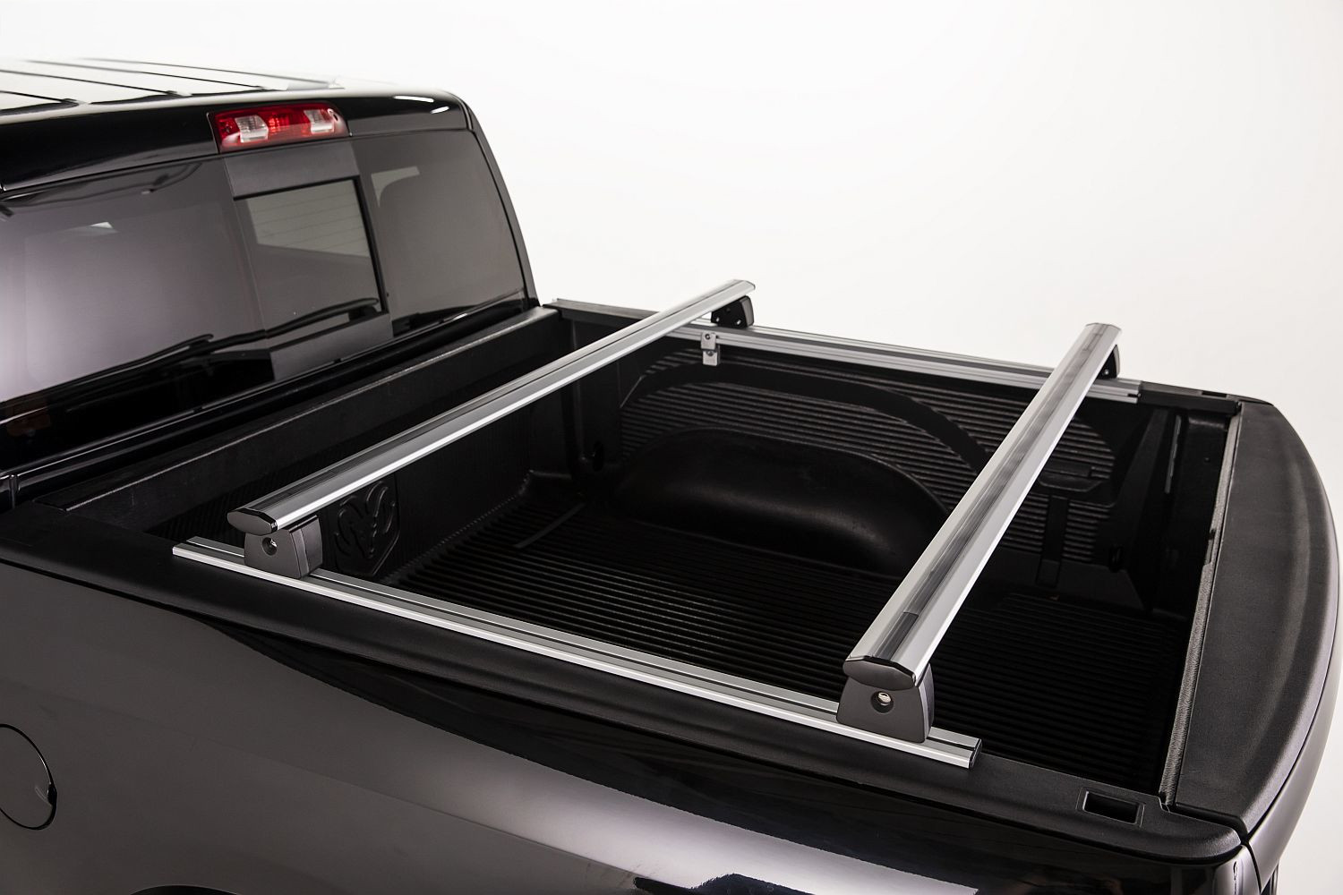 Roof bars suitable for Mitsubishi L200 IV 2006-2016 pickup Menabo TBR silver