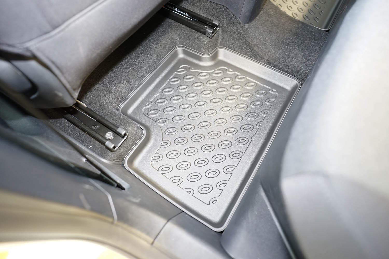 Car mats suitable for MG 3 Hybrid+ 2024-present 5-door hatchback Cool Liner PE/TPE rubber (MG1MG3FM-C) (4)