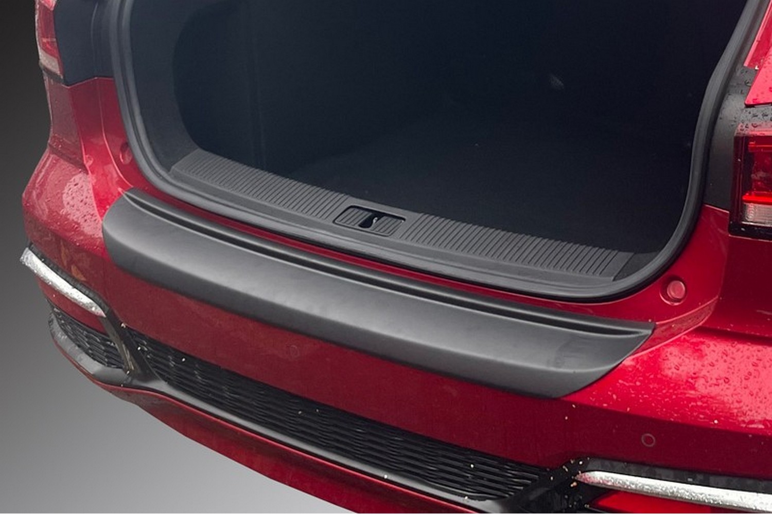 Rear bumper protector suitable for MG 5 EV 2020-present wagon ABS - matt black