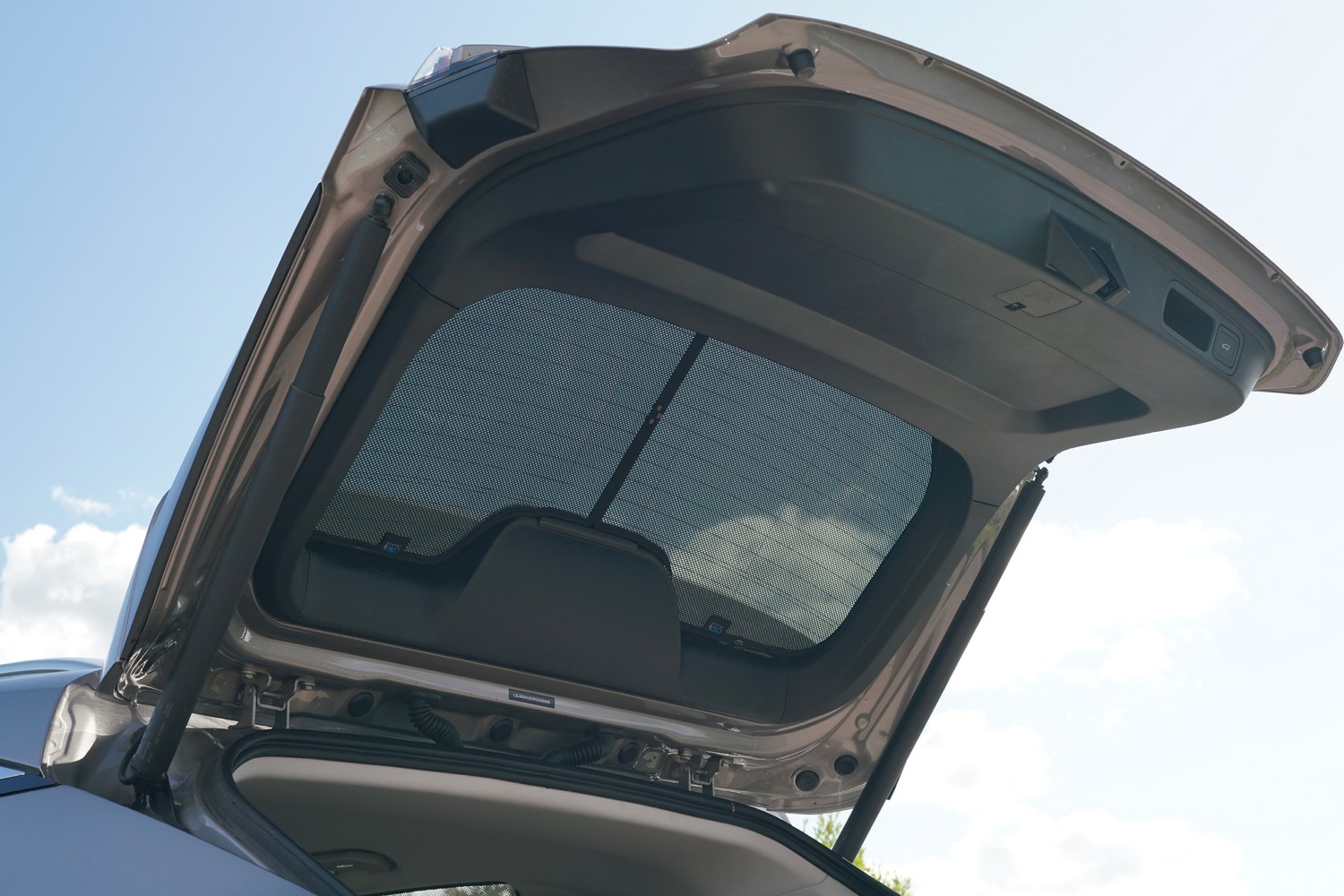 Sun shades suitable for MG HS II 2024-present Car Shades - set (MG2HSCS) (6) Sun shades suitable for MG HS II 2024-present Car Shades - set (MG2HSCS) (6)