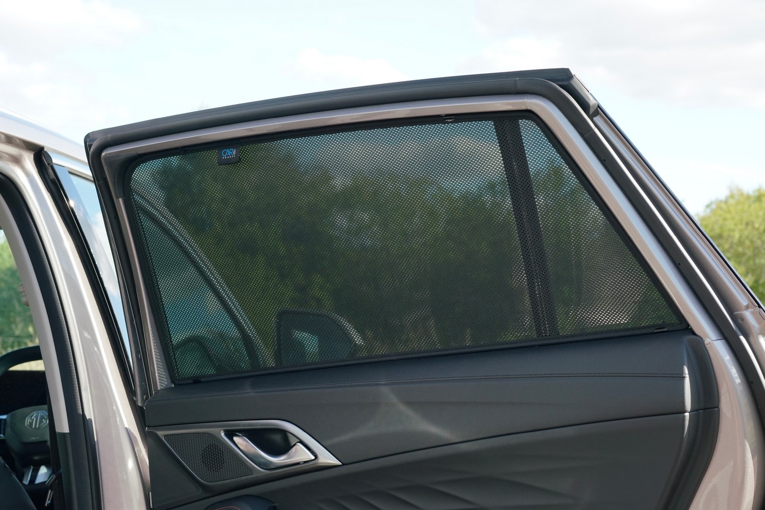 Sonnenschutz passend für MG HS II 2024-heute Car Shades - hintere Seitentüren Sonnenschutz passend für MG HS II 2024-heute Car Shades - hintere Seitentüren