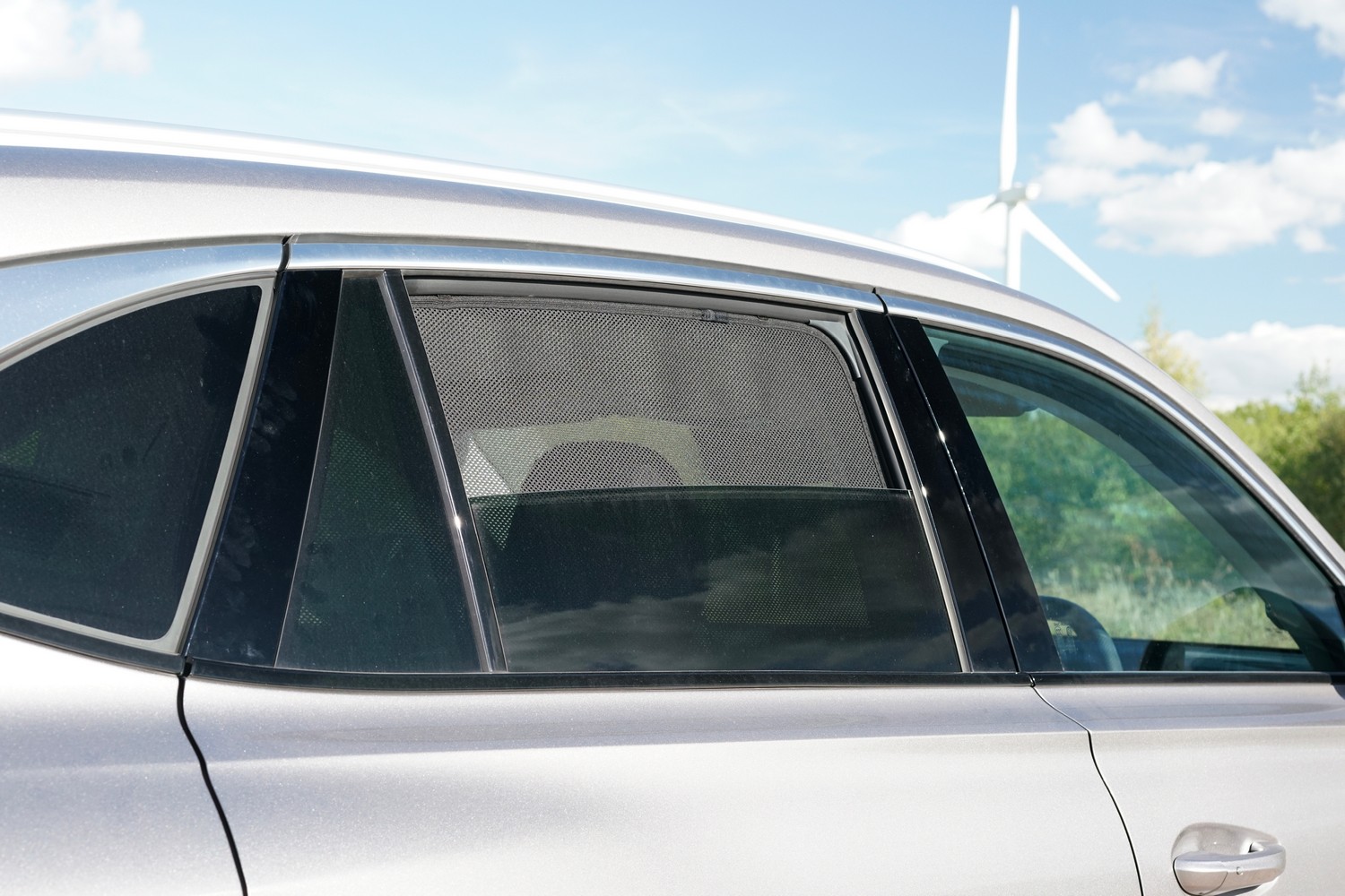 Sun shades suitable for MG HS II 2024-present Car Shades - rear side doors (MG2HSCS-RD) (2) Sun shades suitable for MG HS II 2024-present Car Shades - rear side doors (MG2HSCS-RD) (2)