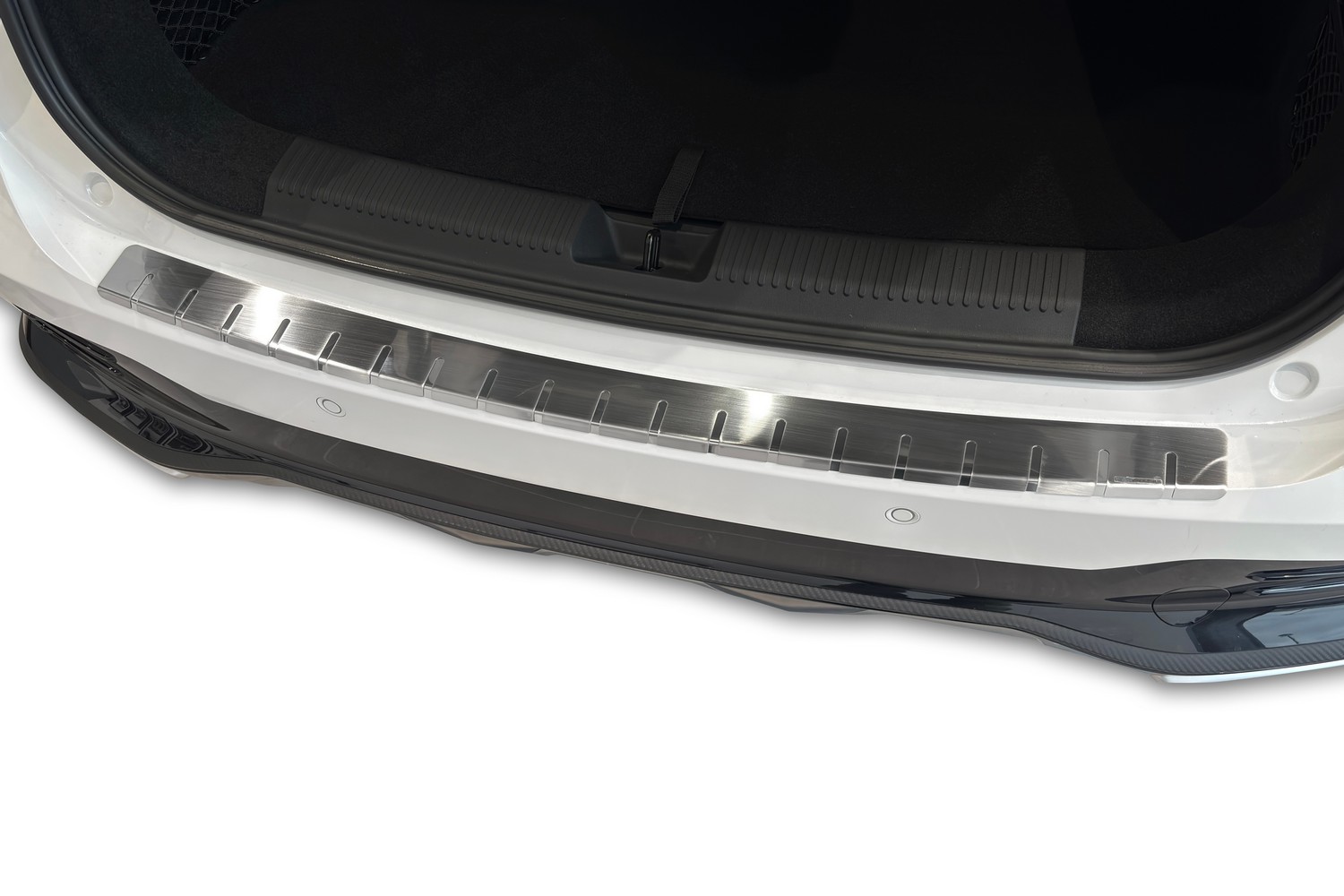 Rear bumper protector suitable for MG HS II 2024-present stainless steel brushed