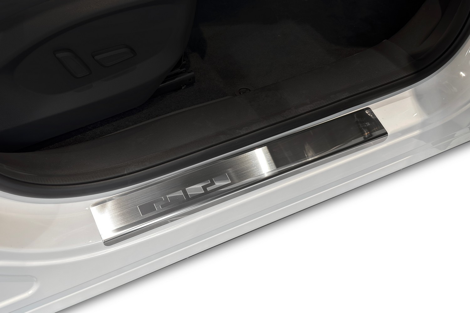 Door sill plates suitable for MG HS II 2024-present stainless steel brushed