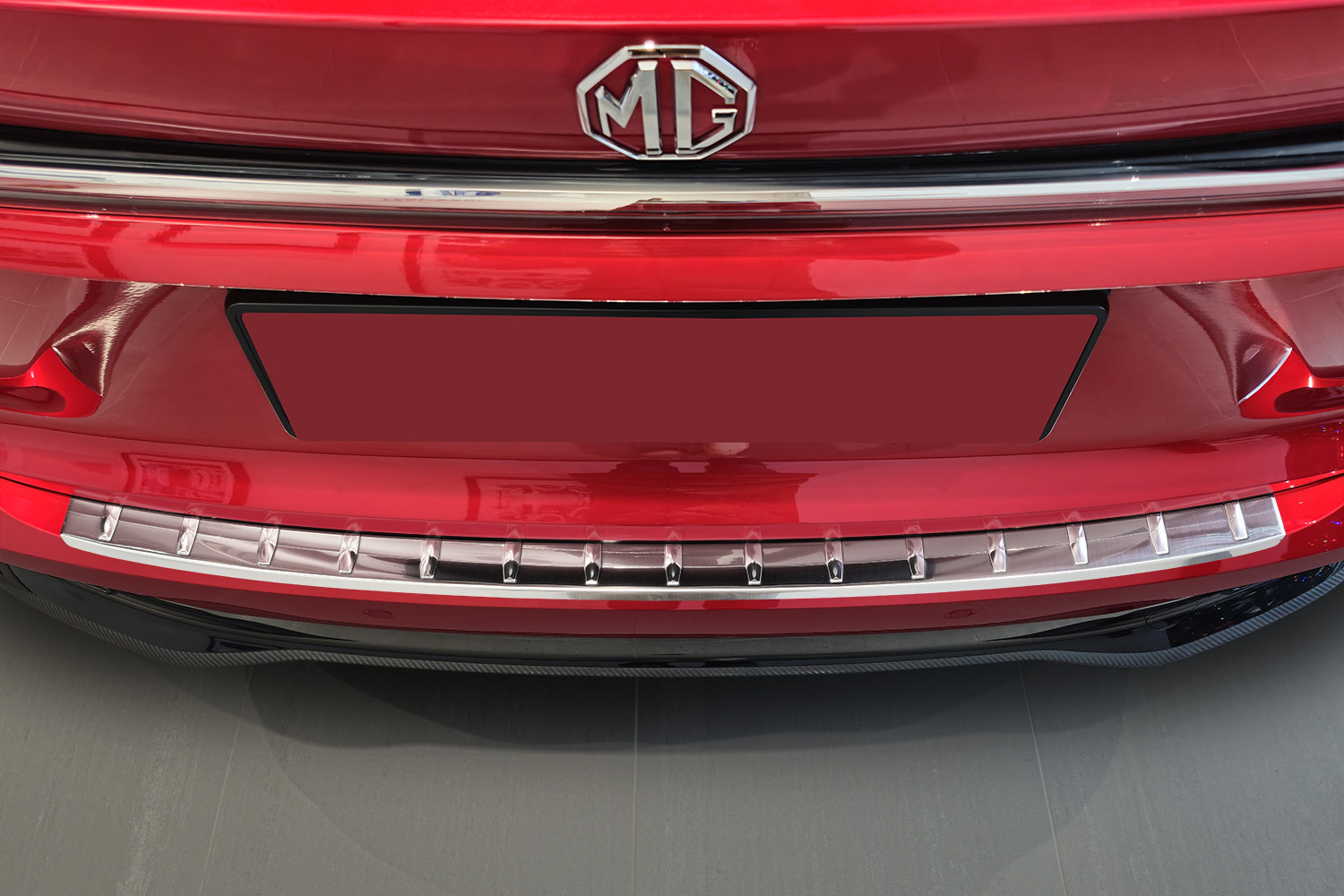 Rear bumper protector suitable for MG EHS II 2024-present stainless steel brushed