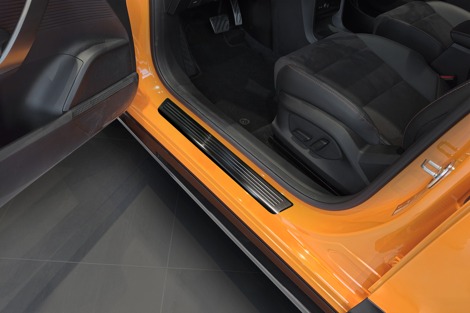 Door sill plates suitable for MG MG 4 EV 2022-present 5-door hatchback stainless steel brushed anthracite 4 pieces
