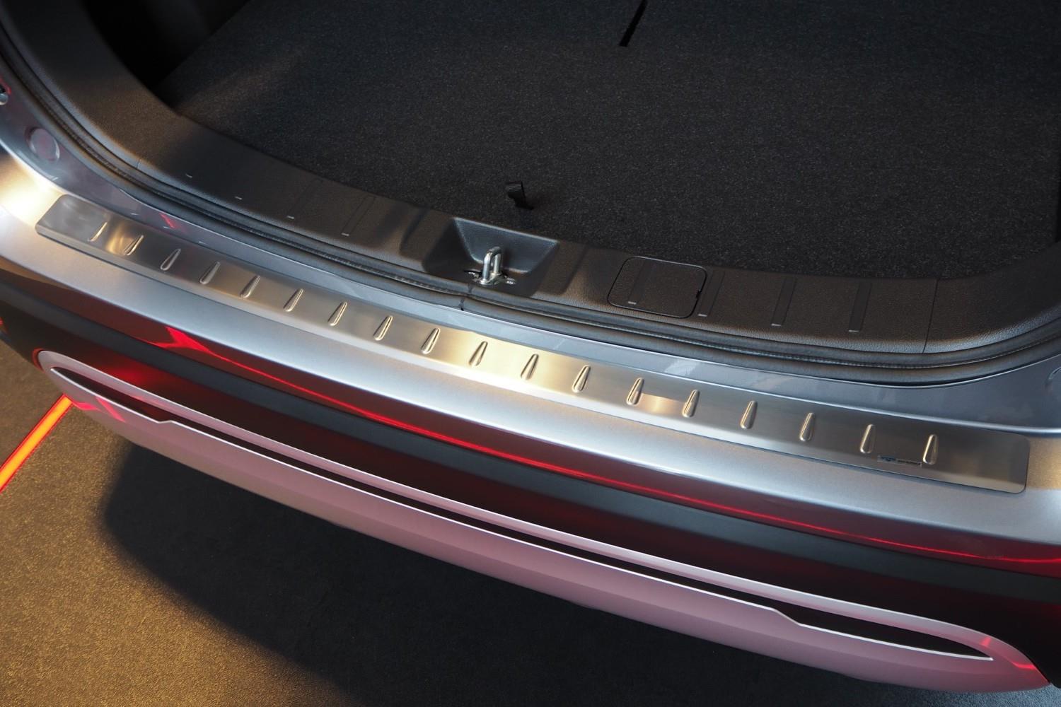 Rear bumper protector Mitsubishi Outlander III stainless steel CPE